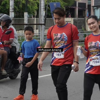 Runner Photo 6012243