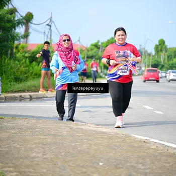 Runner Photo 6012250