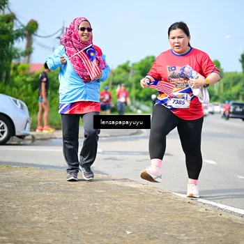Runner Photo 6012251