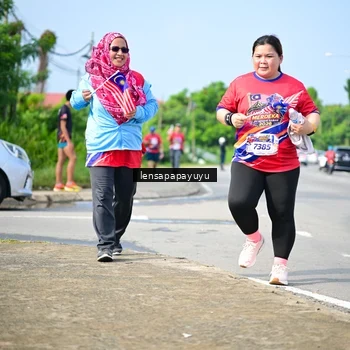 Runner Photo 6012256