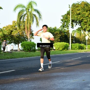Runner Photo 6012278