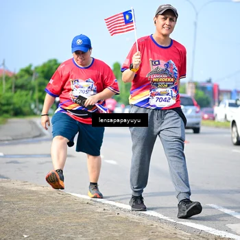 Runner Photo 6012288
