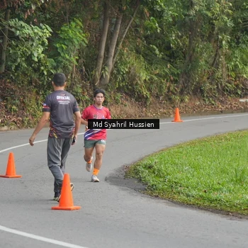 Runner Photo 6012295