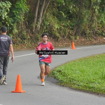 Runner Photo 6012300