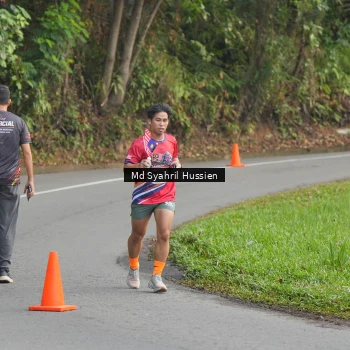 Runner Photo 6012313