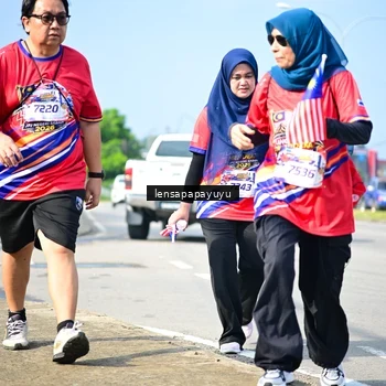 Runner Photo 6012319