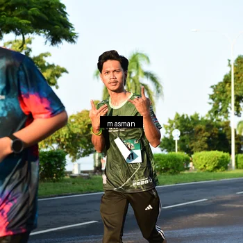 Runner Photo 6012350