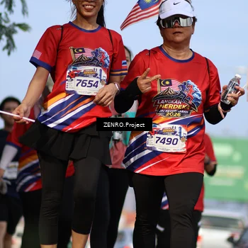 Runner Photo 6012359