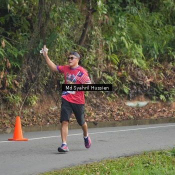 Runner Photo 6012370