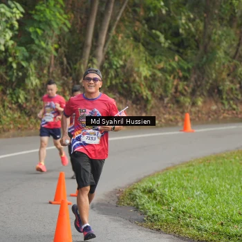 Runner Photo 6012394