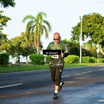 Runner Photo 6012398