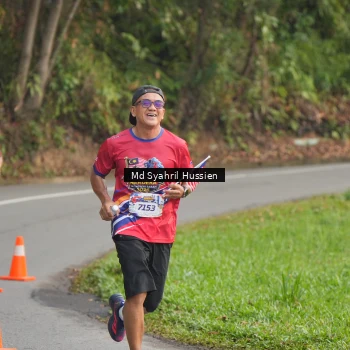 Runner Photo 6012399