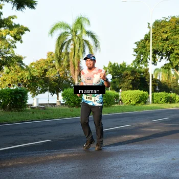 Runner Photo 6012401