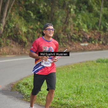 Runner Photo 6012405