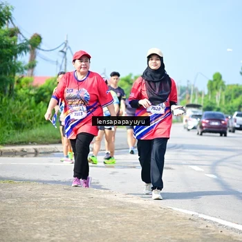 Runner Photo 6012422