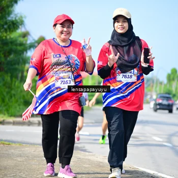 Runner Photo 6012434