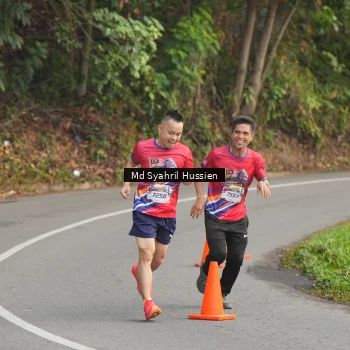 Runner Photo 6012435