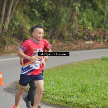 Runner Photo 6012438