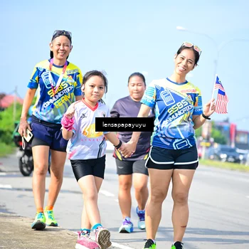 Runner Photo 6012447
