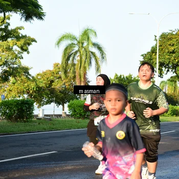 Runner Photo 6012449