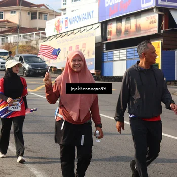 Runner Photo 6012451