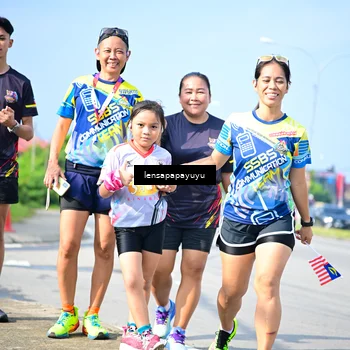 Runner Photo 6012476