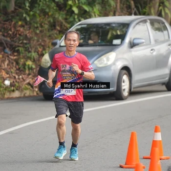 Runner Photo 6012497