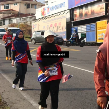 Runner Photo 6012498