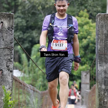 Runner Photo 60125