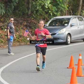 Runner Photo 6012517