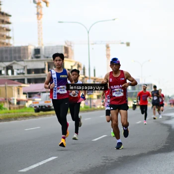Runner Photo 6012527