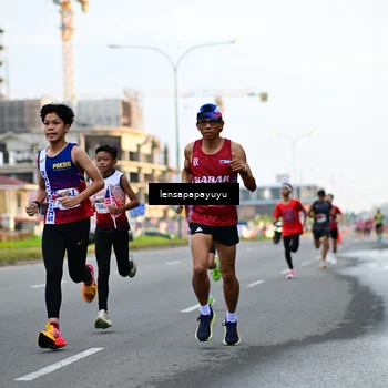Runner Photo 6012552