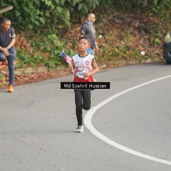 Runner Photo 6012553