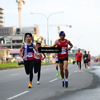 Runner Photo 6012557