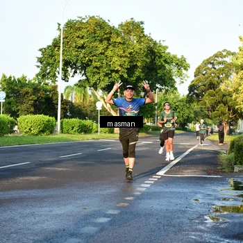 Runner Photo 6012568