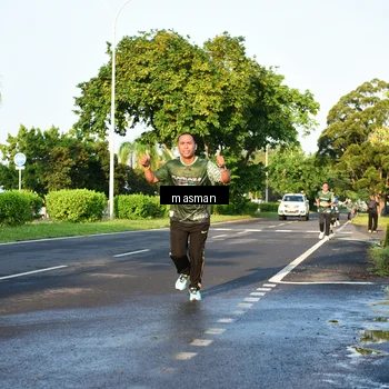 Runner Photo 6012569