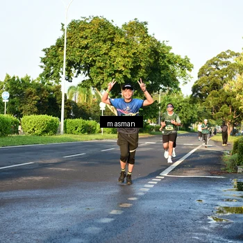 Runner Photo 6012578