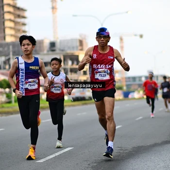 Runner Photo 6012580