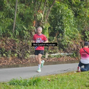 Runner Photo 6012582