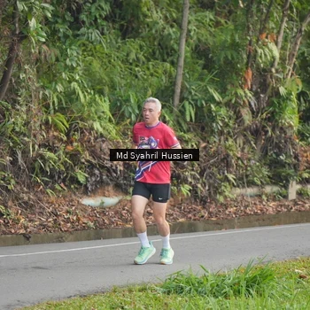 Runner Photo 6012583