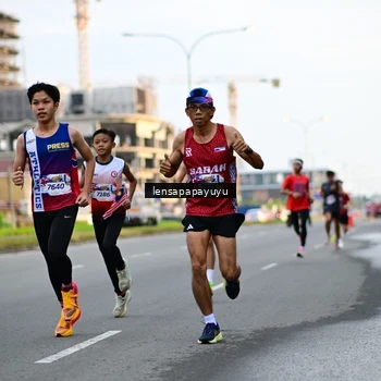 Runner Photo 6012586
