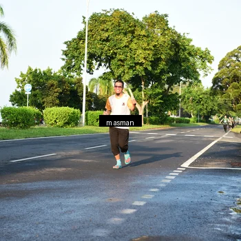 Runner Photo 6012611
