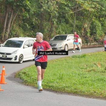 Runner Photo 6012628