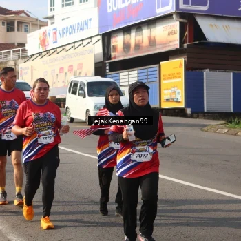 Runner Photo 6012648
