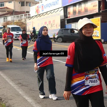 Runner Photo 6012654