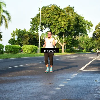 Runner Photo 6012672