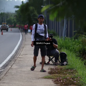 Runner Photo 6012677