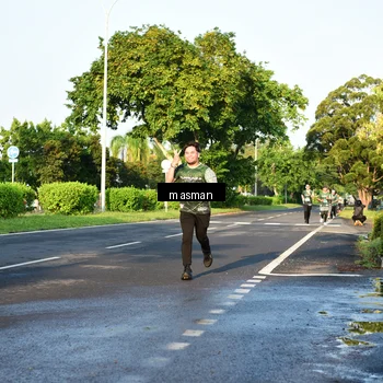 Runner Photo 6012688
