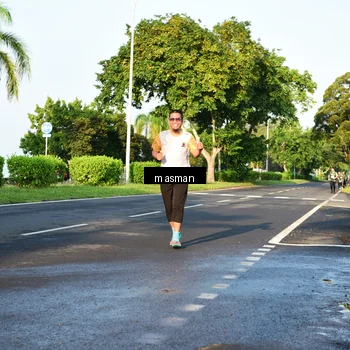 Runner Photo 6012689