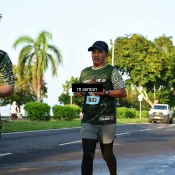 Runner Photo 6012699